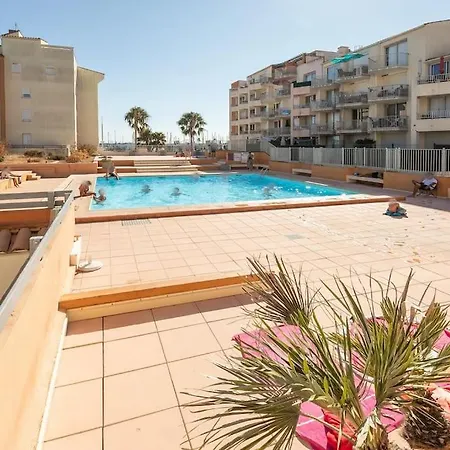 Cabana & Au Pied Du Port Eronne 아파트